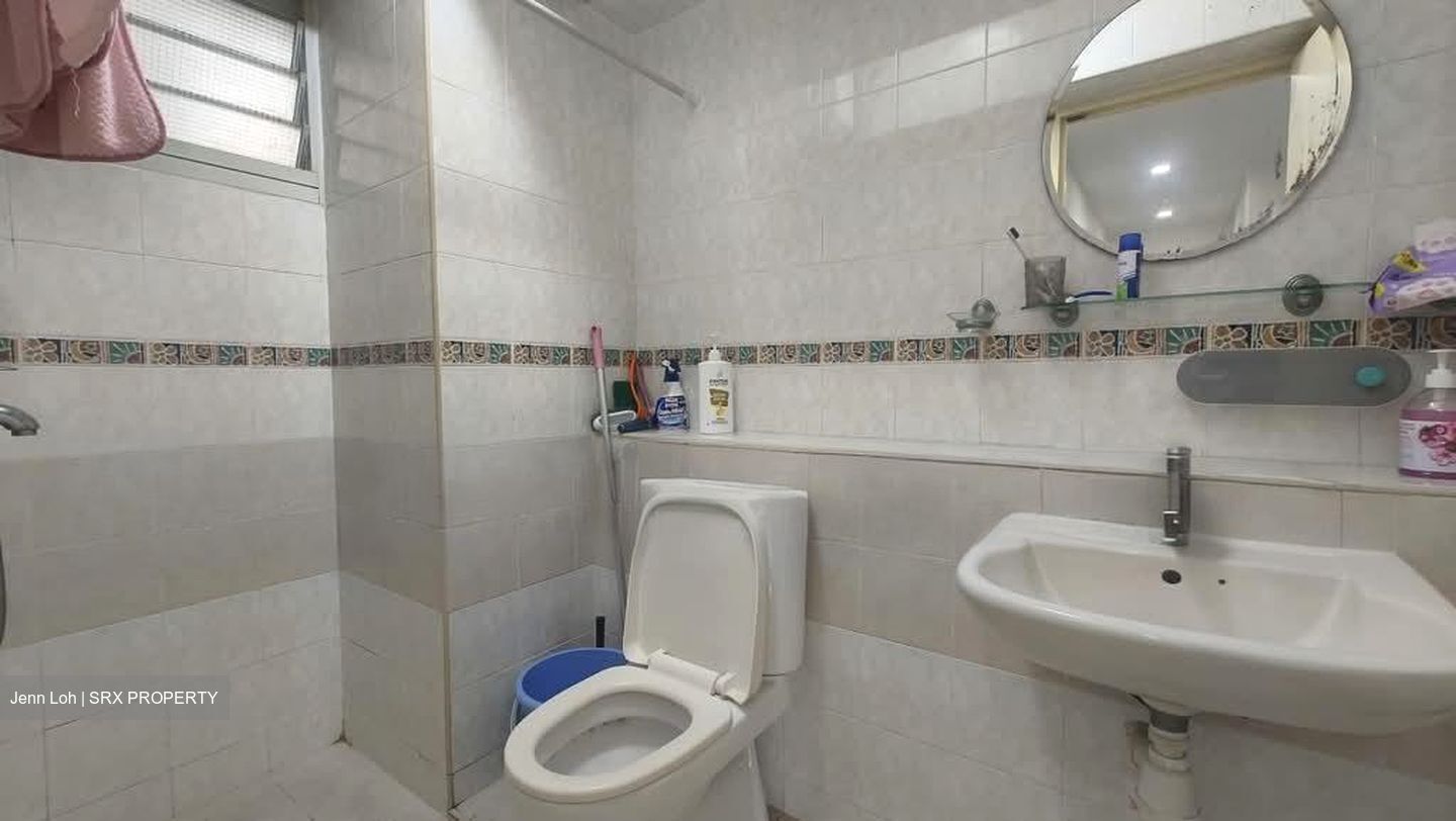 Blk 384 Bukit Batok West Avenue 5 (Bukit Batok), HDB 4 Rooms #533706381